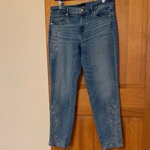 White House Black Market Blue Embroidered Ankle Jeans